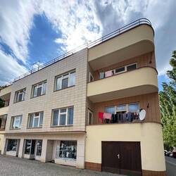 Das ganze Viertel wurde in der Zeit errichtet.