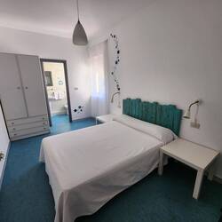 A perfect hotel room for 3 days.