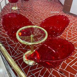 Geschmacklich ist der Inneneinrichter des Schiffes etwas entgleist