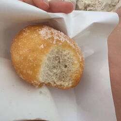 Donut für 10 Baht von Madame Yoohoo 🤣