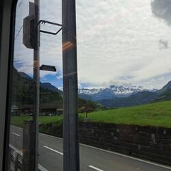 Blick aus dem Zug auf Eiger, Mönch und Jungfrau