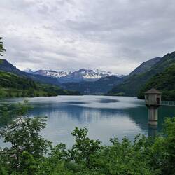 Blick über den Lungerner See