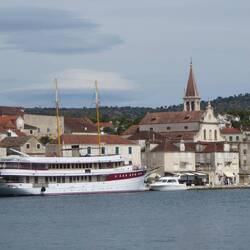 The boat moored at Milna