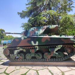 Militärmuseum im Afif Abad Garten