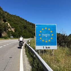 Adios Espana, bonjour France.