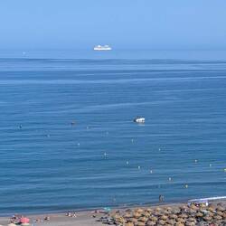 Ein Kreuzfahrtschiff, das in Malaga war.