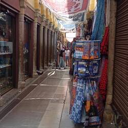 Tolle schmale Gassen überall