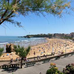 Gorgeous weather today. Basque Country is the wettest spot in all of France