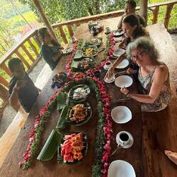 Le lendemain, petit déjeuner incroyable, mais nous partirons quand même juste après 🥴