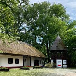 Ankunft auf dem Hof, ab hier nur noch Kutsche oder zu Fuß.