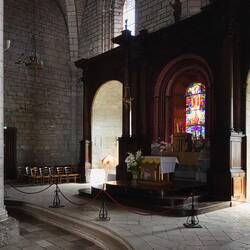 Altar der Basilika Saint-Sauveur