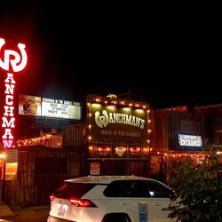 Country Saloon mit Konzert