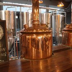 ...die Bierauswahl ist größer als die Auswahl an Speisen im Township