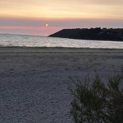 Sonnenuntergang am Strand von Saint-Michel-en-Grève