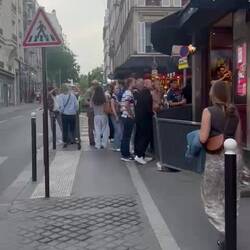 Bonne Ambiance dans les rues pendant le match