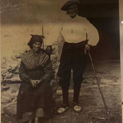 Le Manila: walking stick