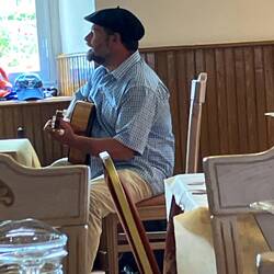 Basque music over lunch