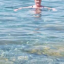 Klares Wasser lädt zum Baden ein 👍