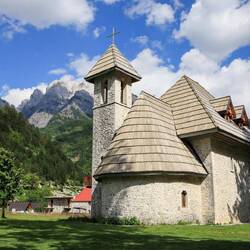 Die Dorfkirche hat die Sovietunion überlebt