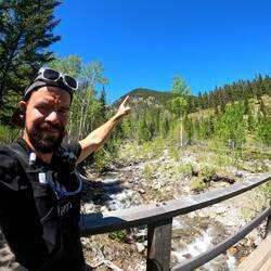 Pépé est monté là haut après avoir déjà couru 8 kms aller.