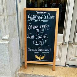 ....vielleicht wären wir gar nicht reingekommen : um angemessene Kleidung wird gebeten