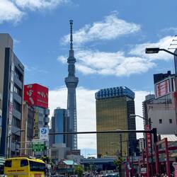 Tokyo Skytree und das Asahi Hauptquartier