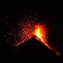 Ein Ausbruch nach demanderen die ganze Nacht!