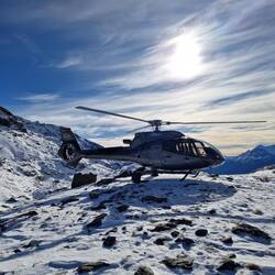 Landings on glacier snow..knee deep