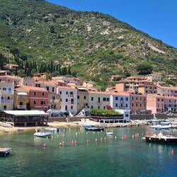 Giglio port