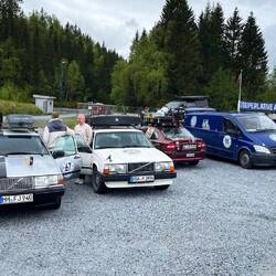 Noch mehr schöne Autos.