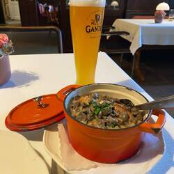 Schweine-Lendchen mit hausgemachten Spätzle