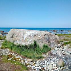 Siebenschneiderstein, ein Riesenfindling