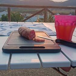 Leicht diesiger Sonnenuntergang am Stellplatz