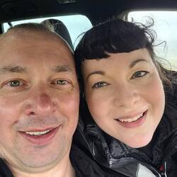 Das ist nass vom Schweiß, kein Regen, sondern die Flucht vor diesem 🌧