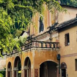 Klosterfassade in Saorge...