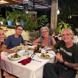 Dernier soir ensemble : repas savoureux au restaurant de l'hôtel