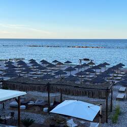 Ab und zu gibt es diese vollgemalten Strandanschnitte