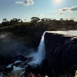 Die Chishimba Fälle bestehen aus drei Wasserfällen. Alle drei wirklich beeindruckend.