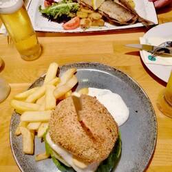 Burger und Brathering☺️