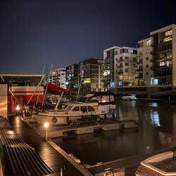Westhafen Frankfurt bei Nacht