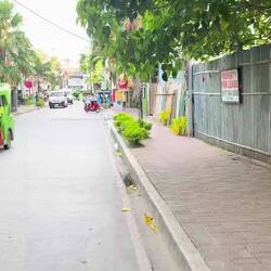 Boracay's main street 🛺