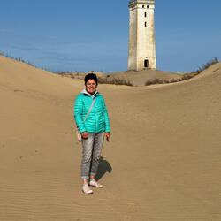 Durch Dünen und Sand führt der Weg nach oben