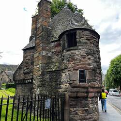 Queen Mary's Bath House