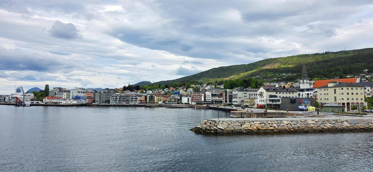 Abfahrt Molde Fähre