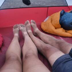 Ohne genug Wasser zum Waschen mussten wir dann auch leider wie die Dreckspatzen ins Bett