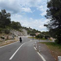 Wenig Verkehr und auch kaum noch Radreisende, dort wo wir uns gerade befinden.