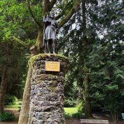Saint Judicael, founder of the Abbaye and king