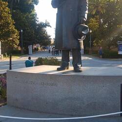 Er hat's entworfen für eine Ausstellung 1929