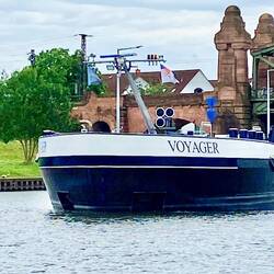 Methan an Bord, siehe blaue Kegel: 1 - entzündlich, 2 - gesundheitsschädlich, 3 - explosiv