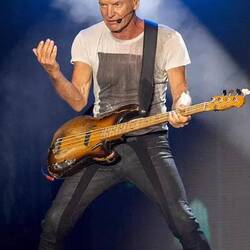 Und am Samstag akustisches Wohnzimmerkonzert mit STING von Police
